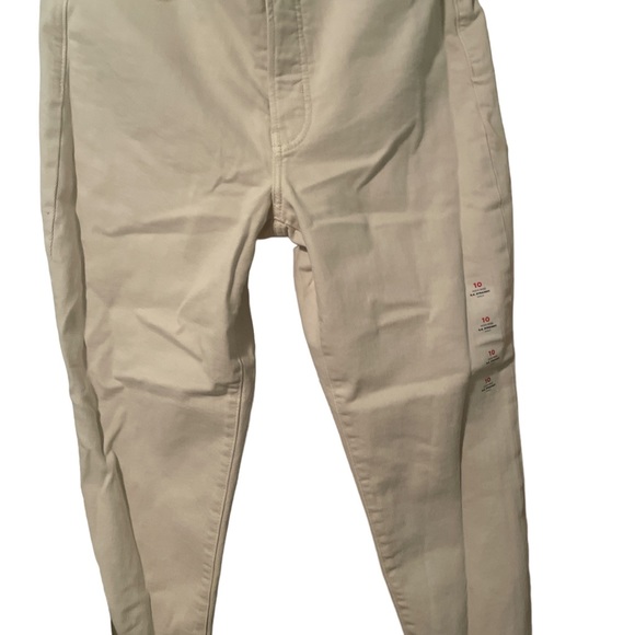 Old navy high rise jeans size 10 color cream - Picture 2 of 4